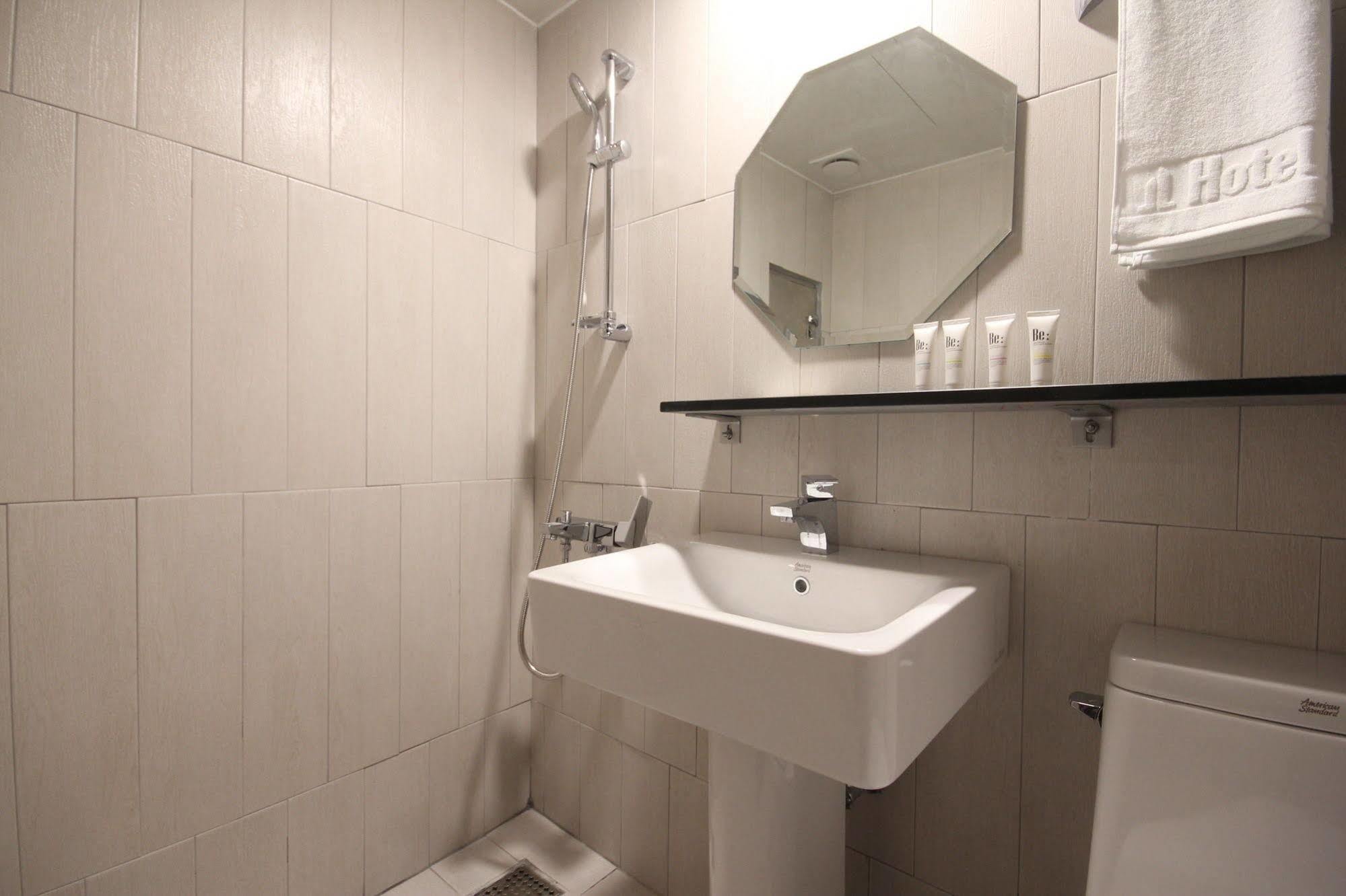 Hotel The Lua Пусан Экстерьер фото